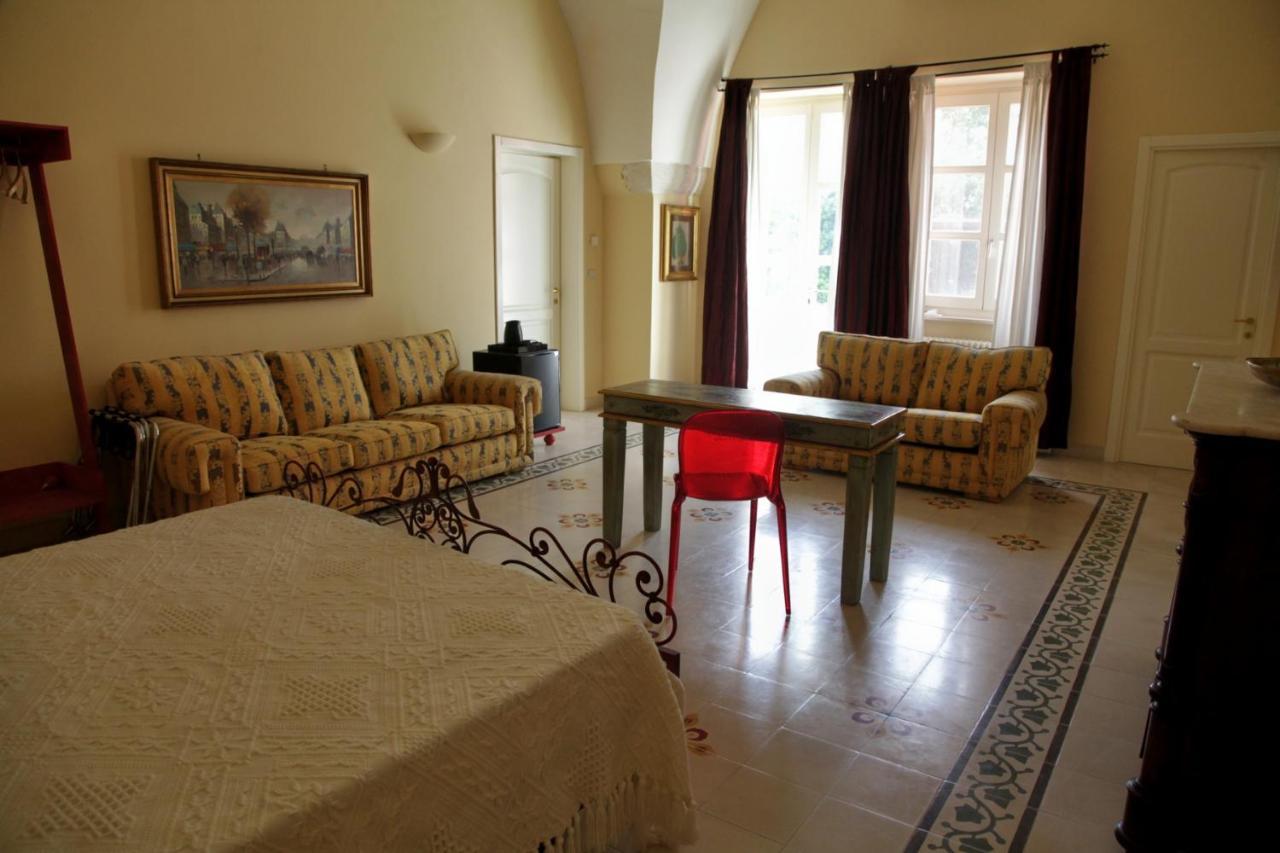 Villa Urso Bed&Breakfast Монтерони-ди-Лечче Экстерьер фото