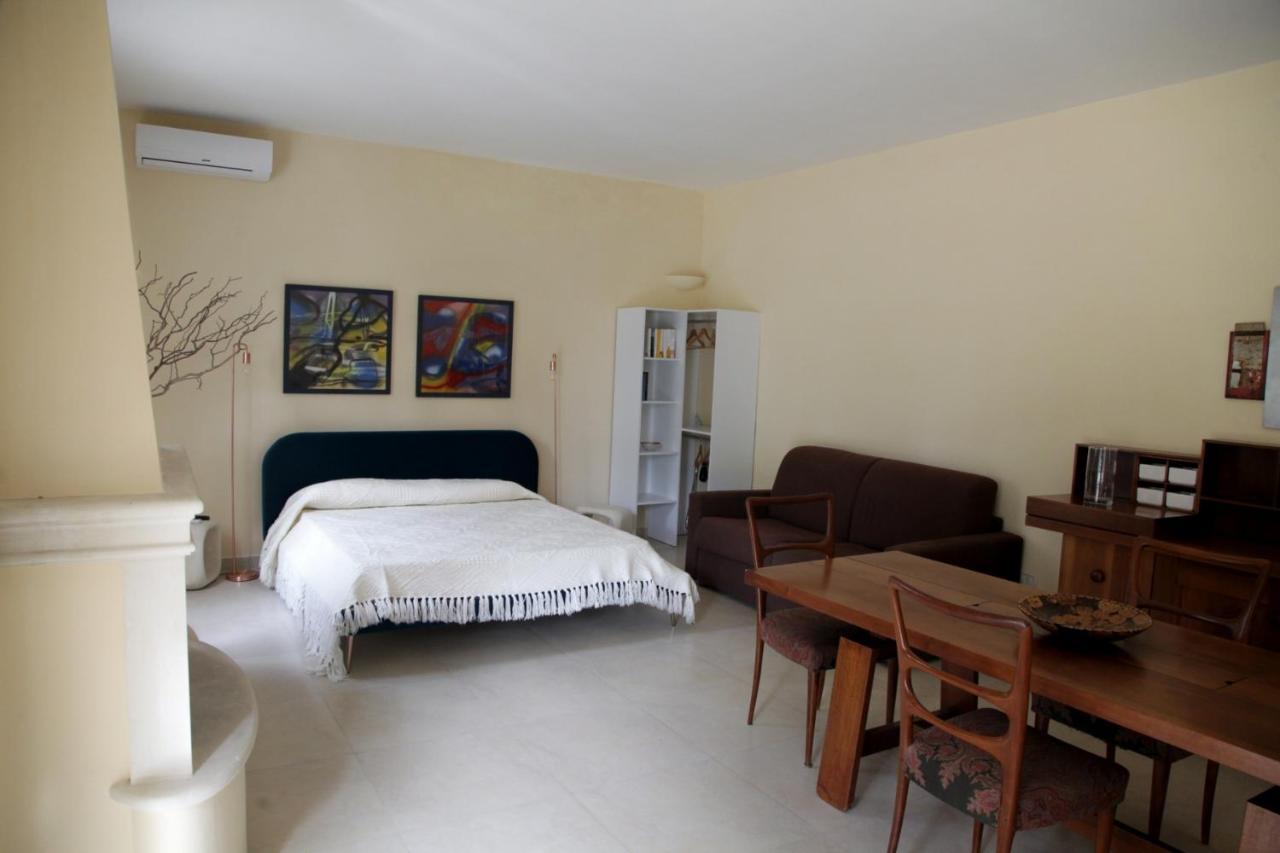 Villa Urso Bed&Breakfast Монтерони-ди-Лечче Экстерьер фото